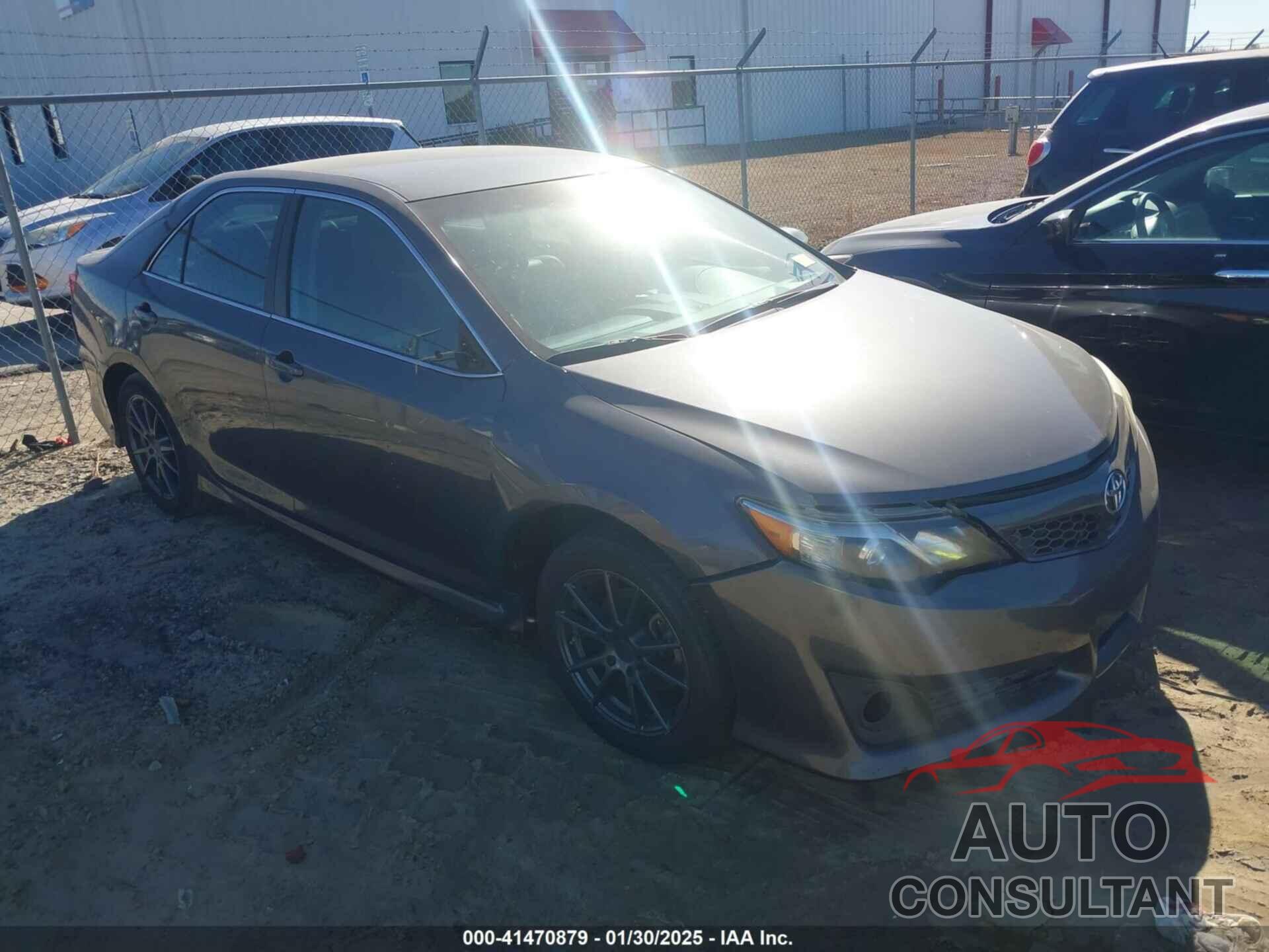 TOYOTA CAMRY 2014 - 4T1BF1FK2EU834952