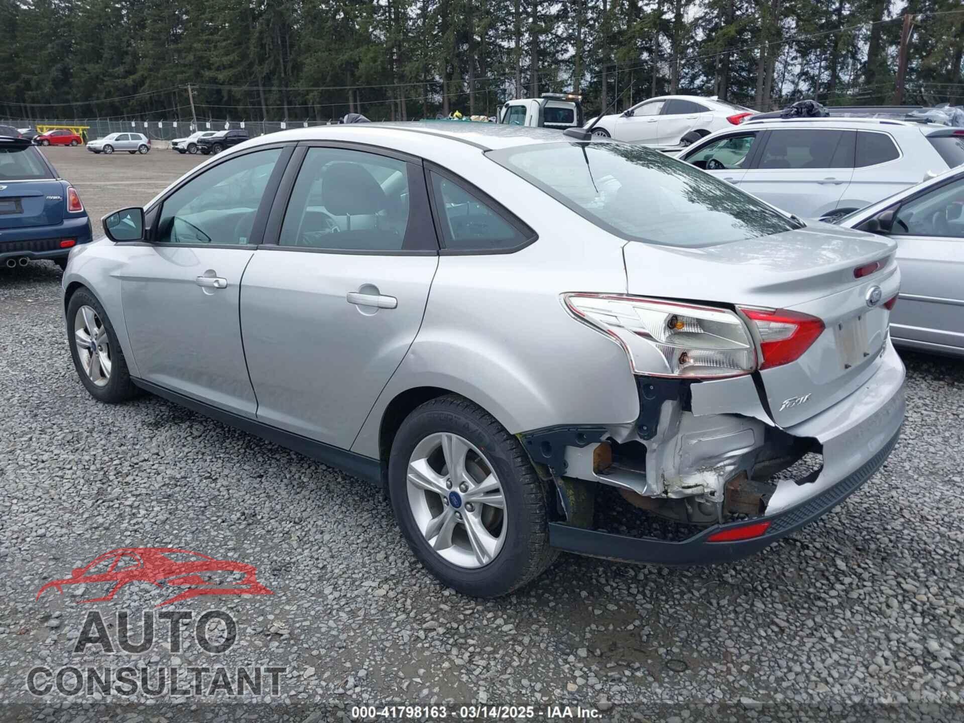 FORD FOCUS 2014 - 1FADP3F2XEL252518