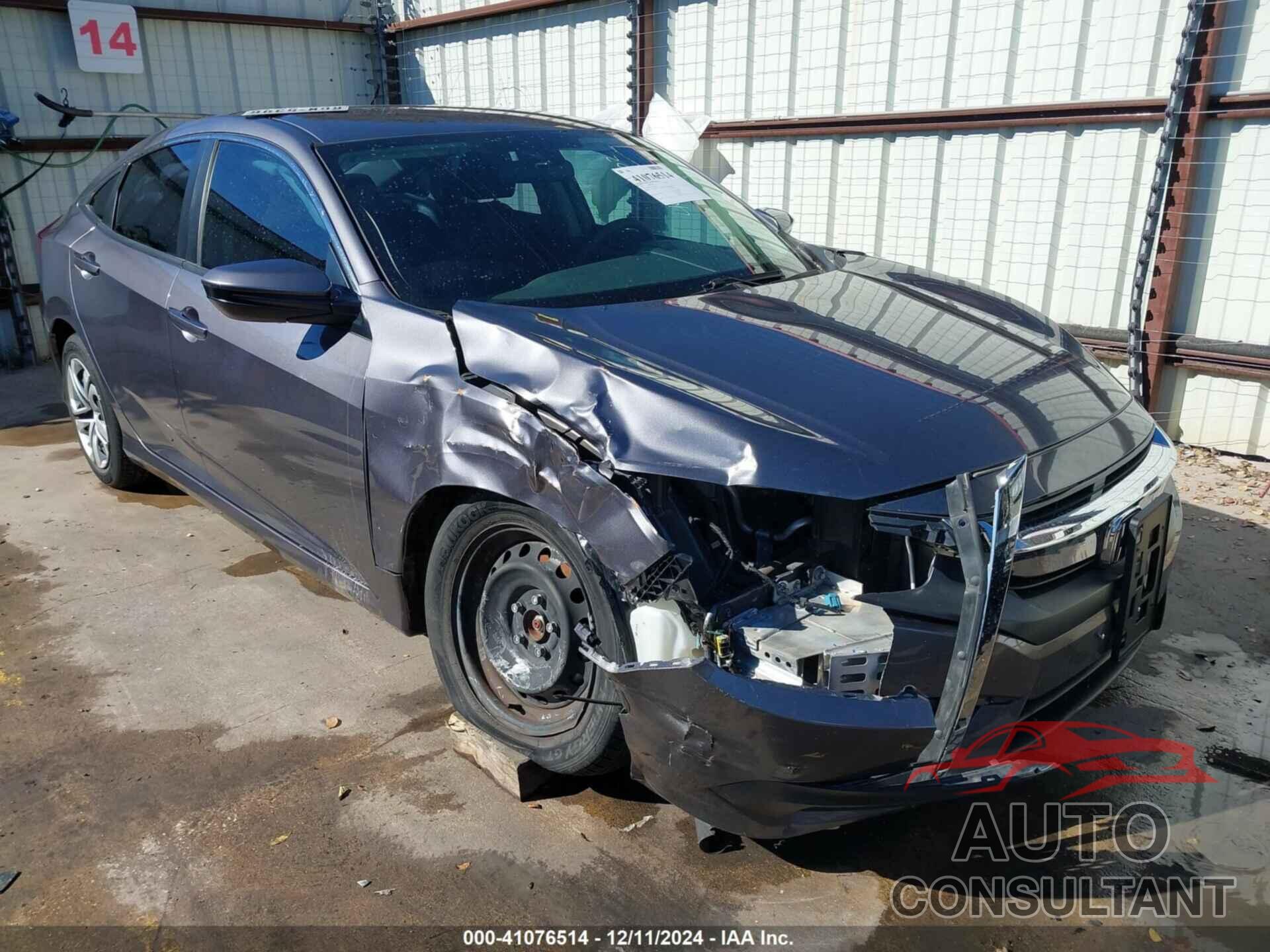 HONDA CIVIC 2018 - 19XFC2F58JE042473