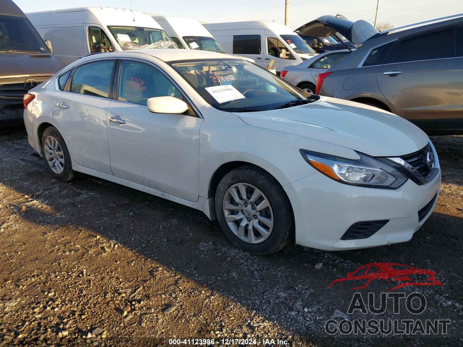 NISSAN ALTIMA 2018 - 1N4AL3AP6JC212772