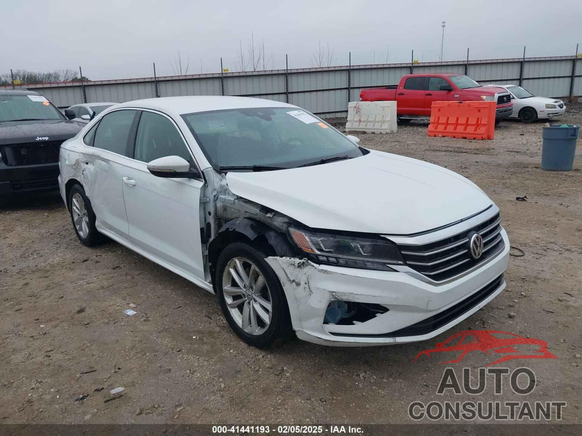 VOLKSWAGEN PASSAT 2020 - 1VWSA7A31LC027408