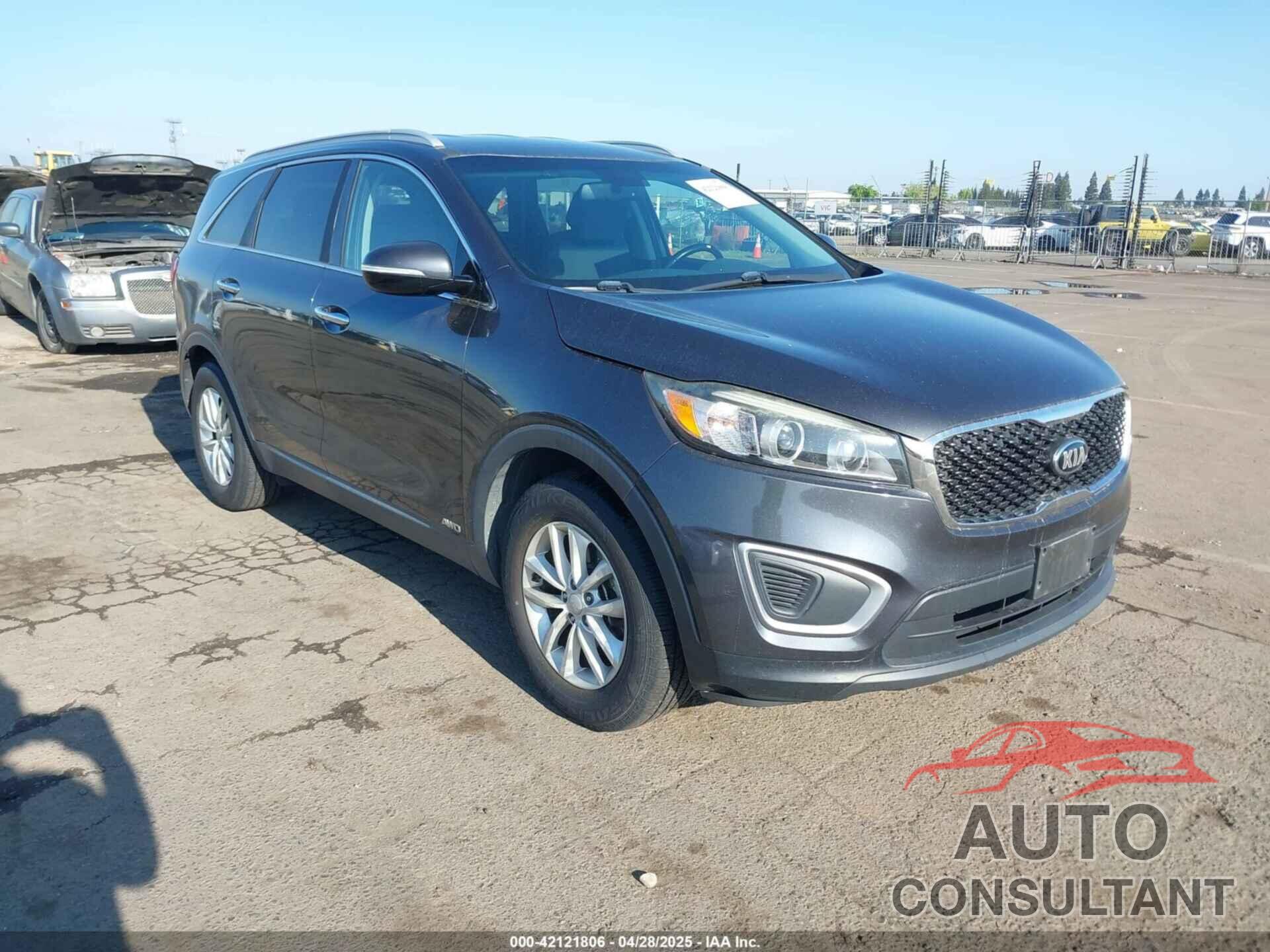 KIA SORENTO 2017 - 5XYPGDA32HG294002