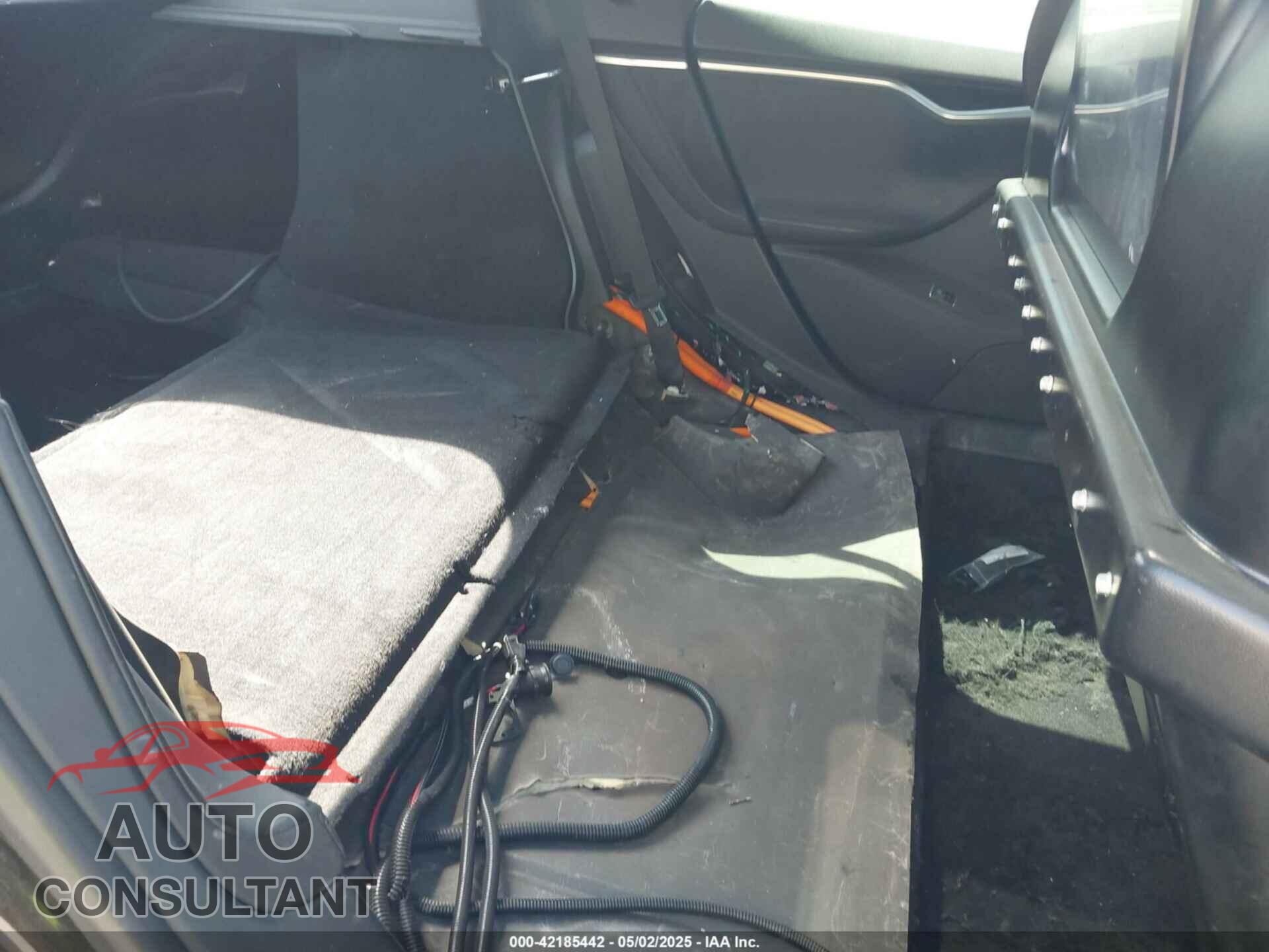 TESLA MODEL S 2014 - 5YJSA1H25EFP65571