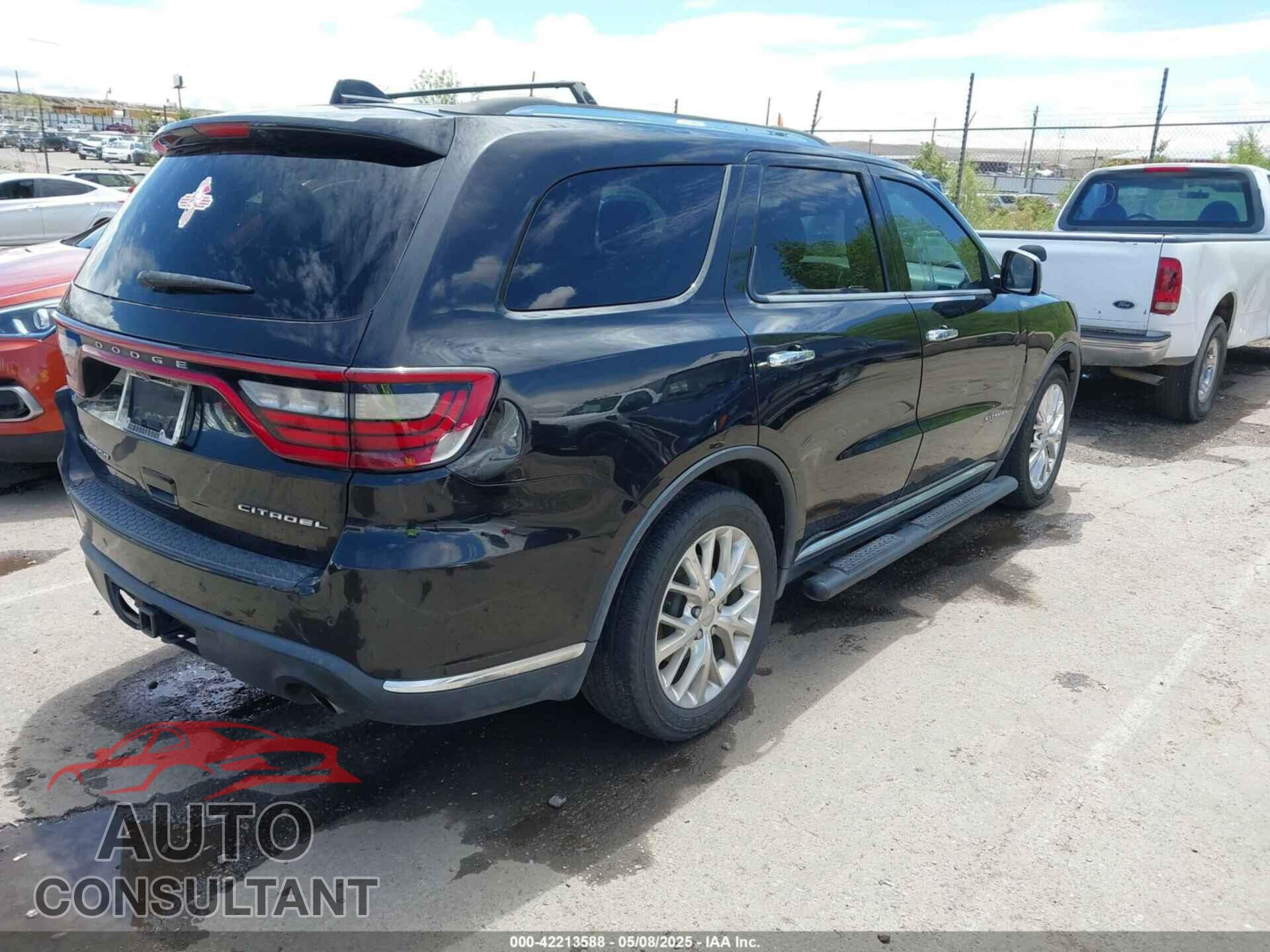 DODGE DURANGO 2014 - 1C4SDHET0EC307558