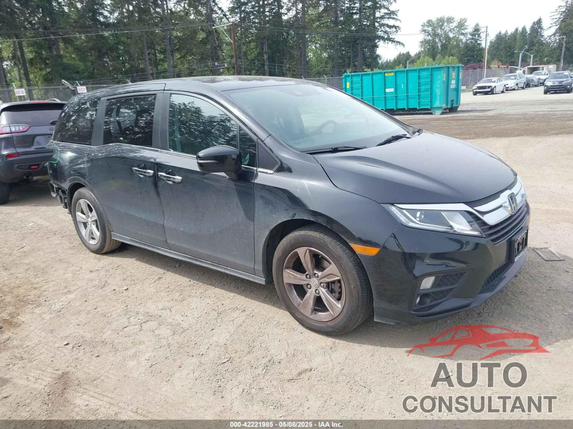 HONDA ODYSSEY 2018 - 5FNRL6H72JB023429