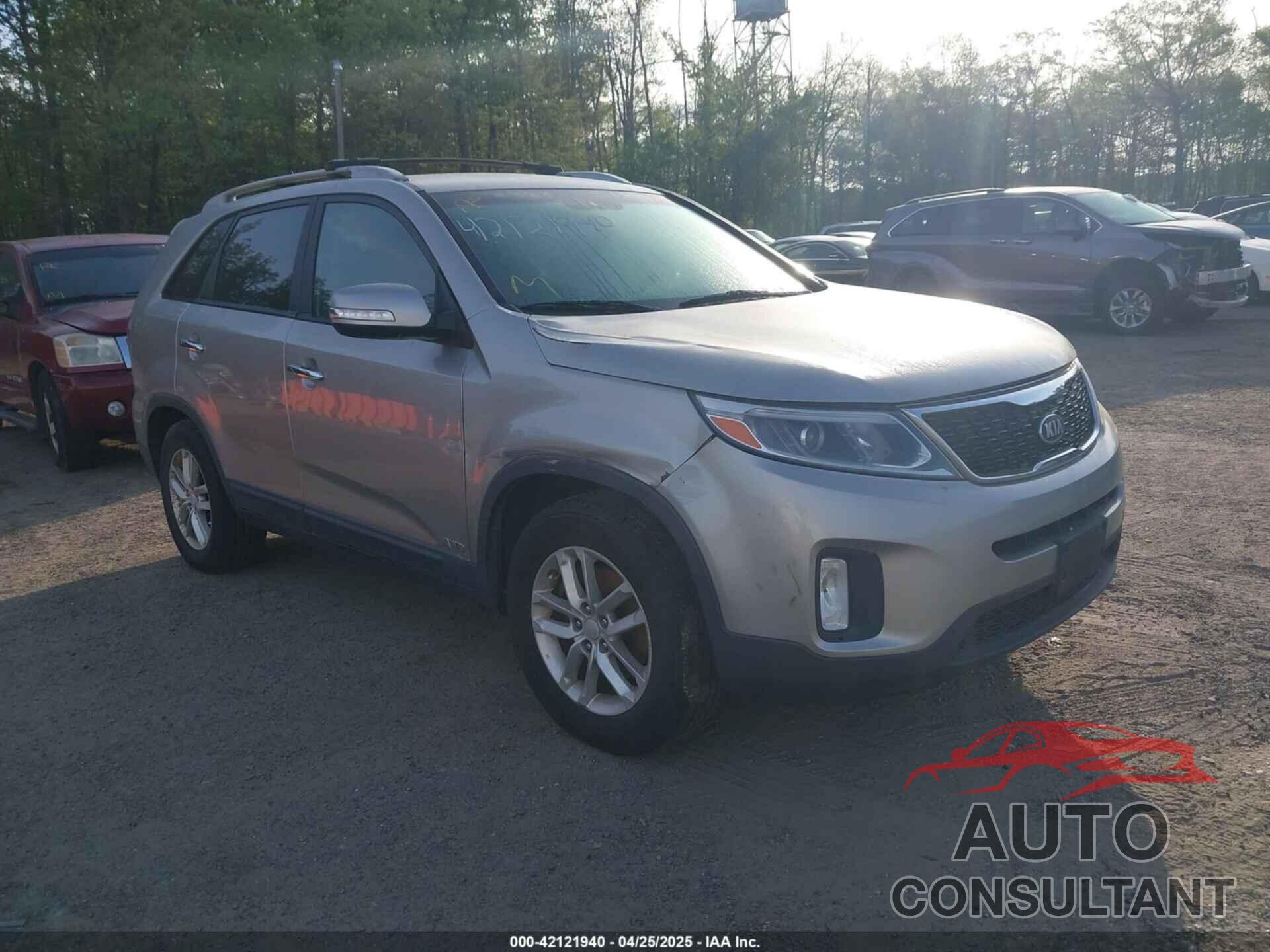 KIA SORENTO 2014 - 5XYKTDA67EG489525