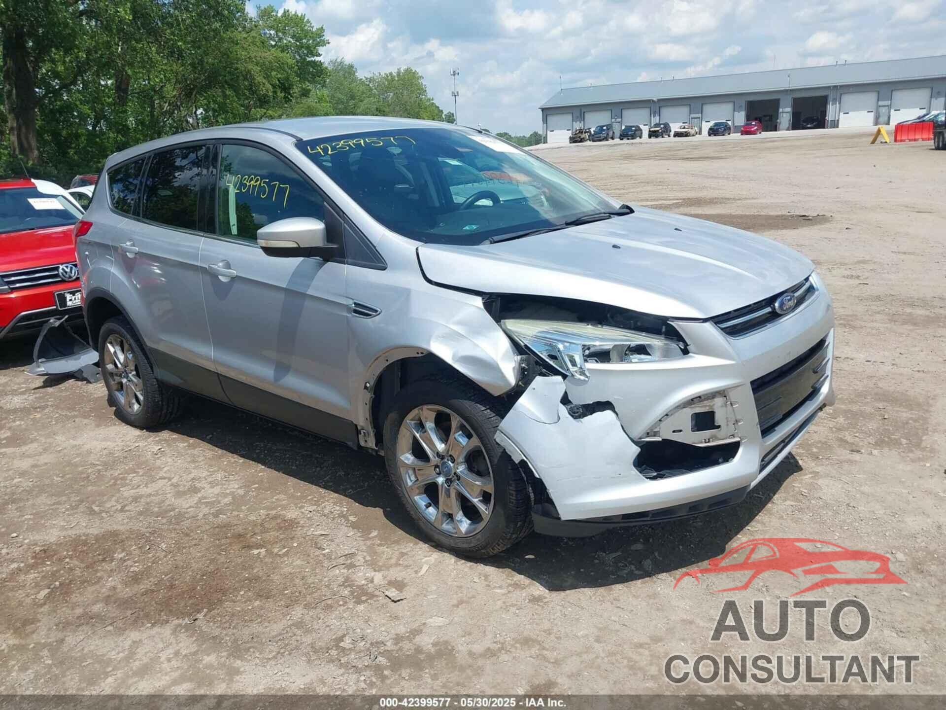 FORD ESCAPE 2013 - 1FMCU9H94DUD19842