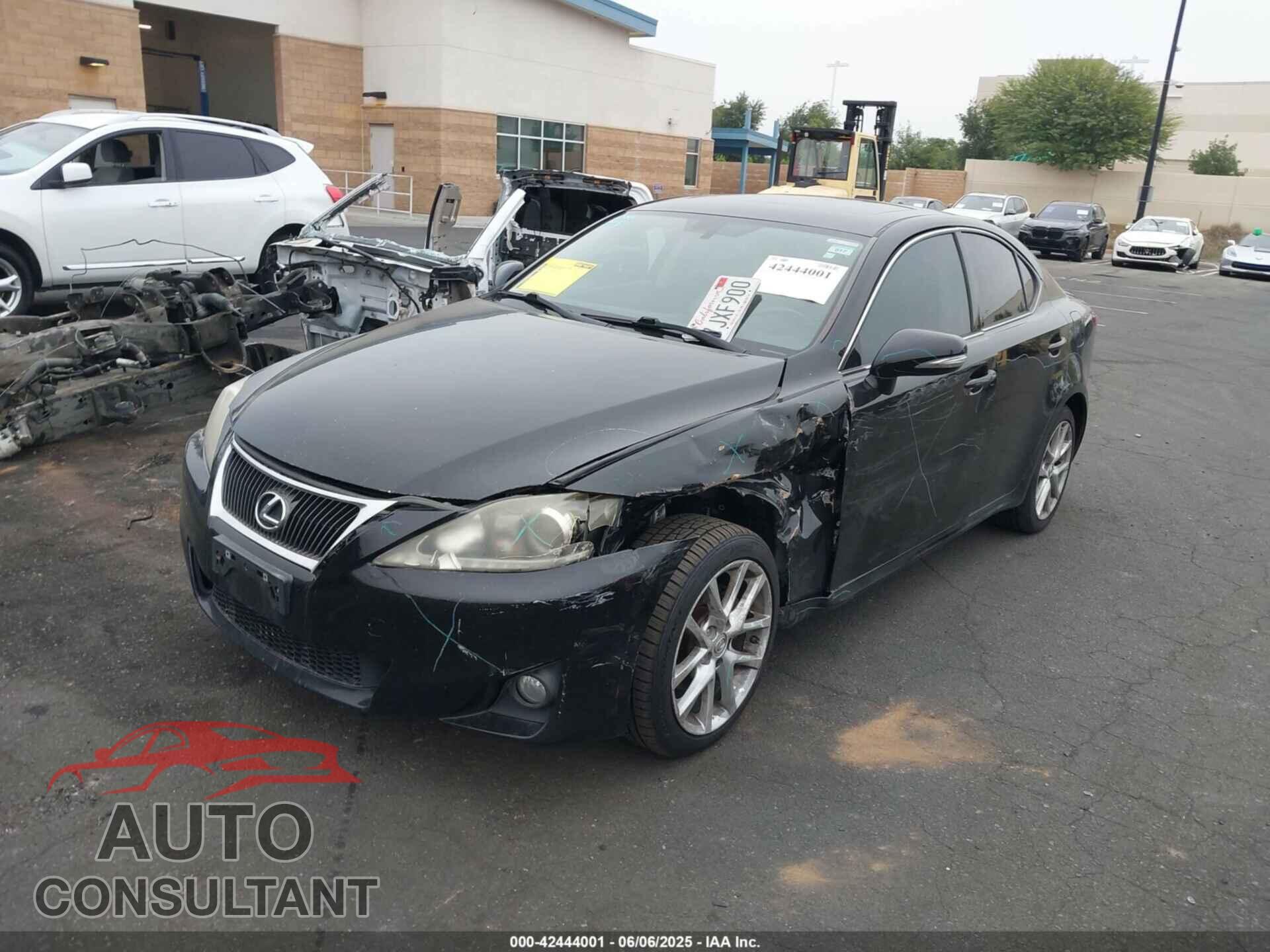 LEXUS IS 250 2011 - JTHCF5C27B5047360