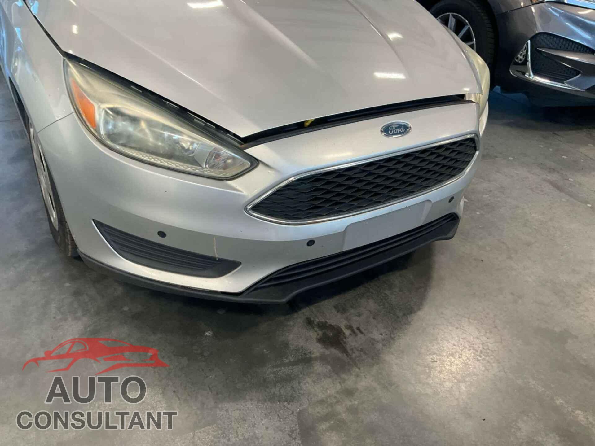 FORD FOCUS 2016 - 1FADP3E23GL366171