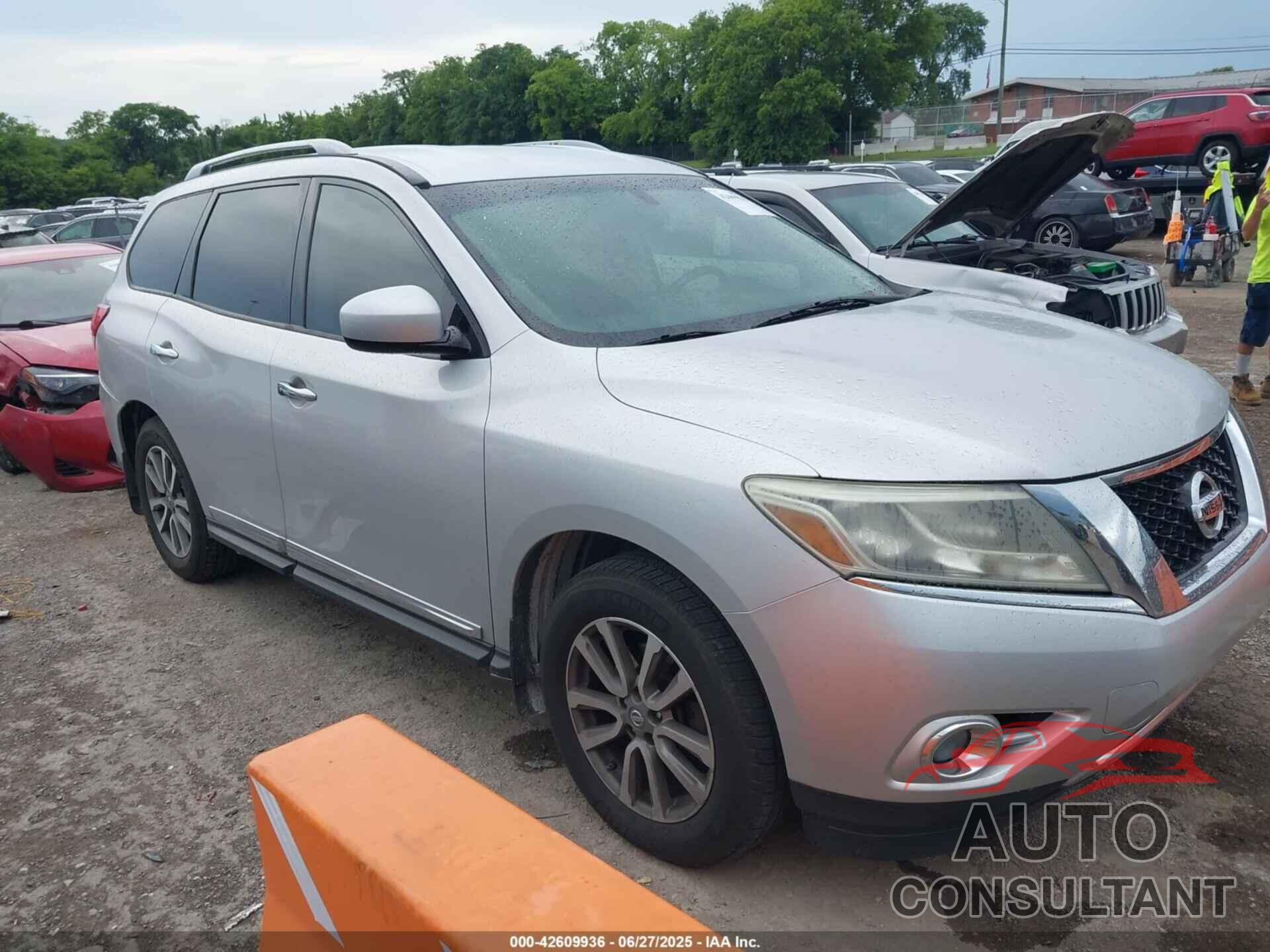 NISSAN PATHFINDER 2014 - 5N1AR2MNXEC686335