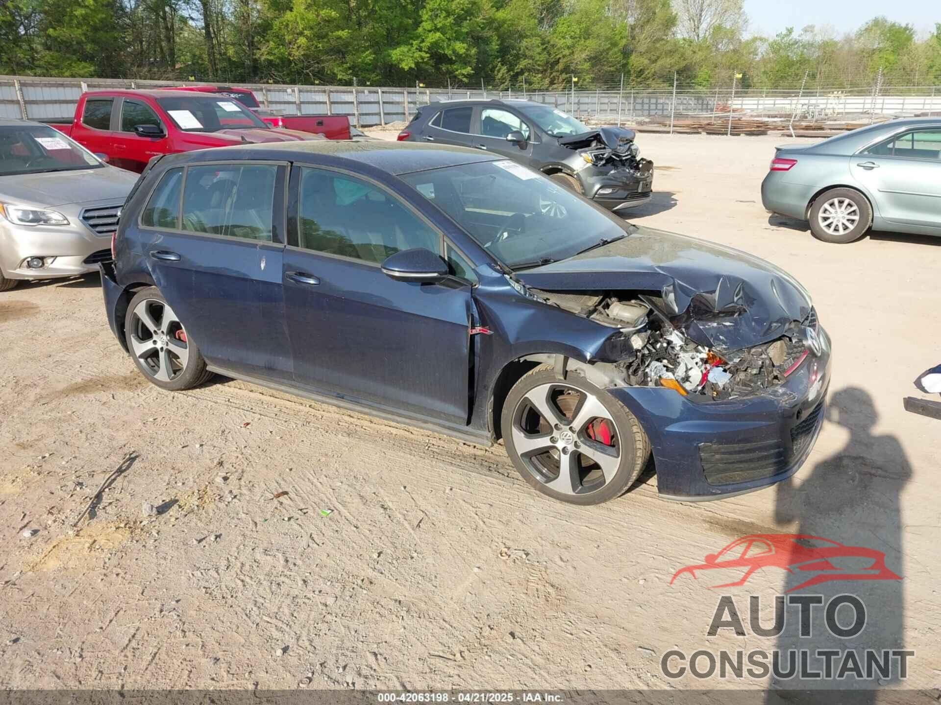 VOLKSWAGEN GOLF GTI 2015 - 3VW4T7AU2FM061792