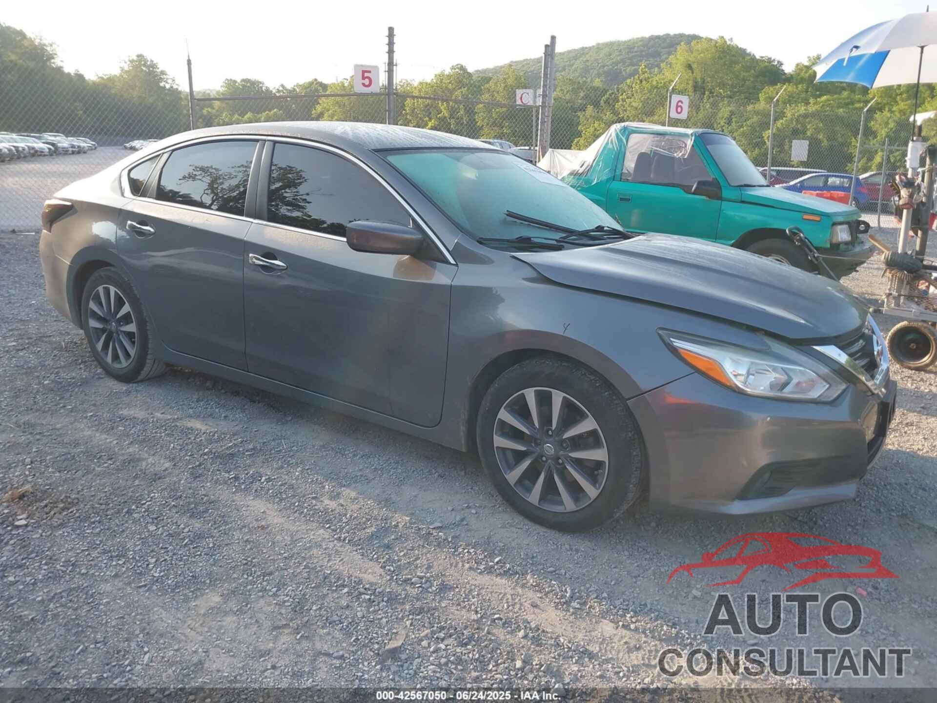NISSAN ALTIMA 2017 - 1N4AL3AP8HC200746