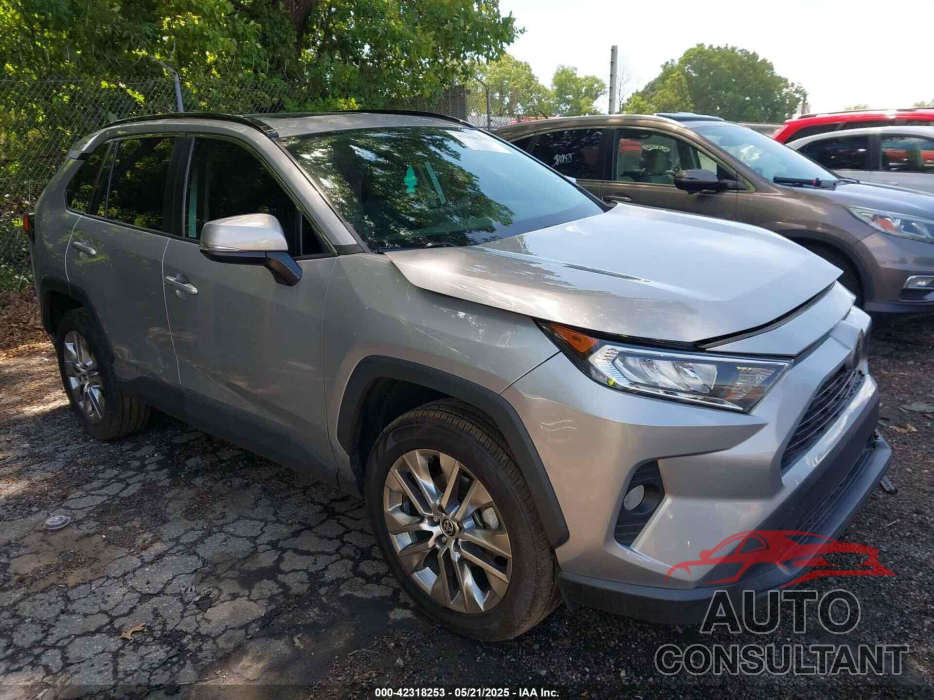 TOYOTA RAV4 2021 - 2T3C1RFV1MC121107