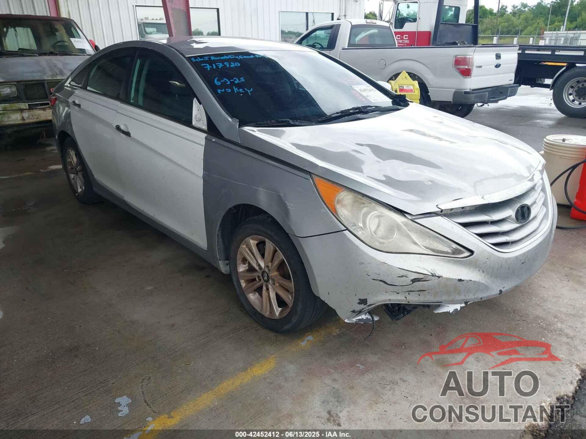 HYUNDAI SONATA 2013 - 5NPEB4AC8DH717920