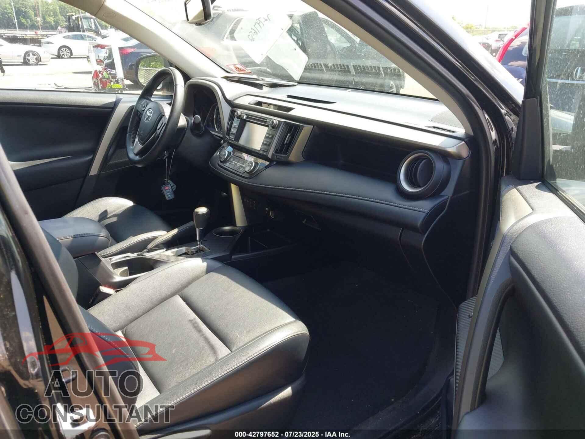 TOYOTA RAV4 2013 - 2T3DFREV2DW086552