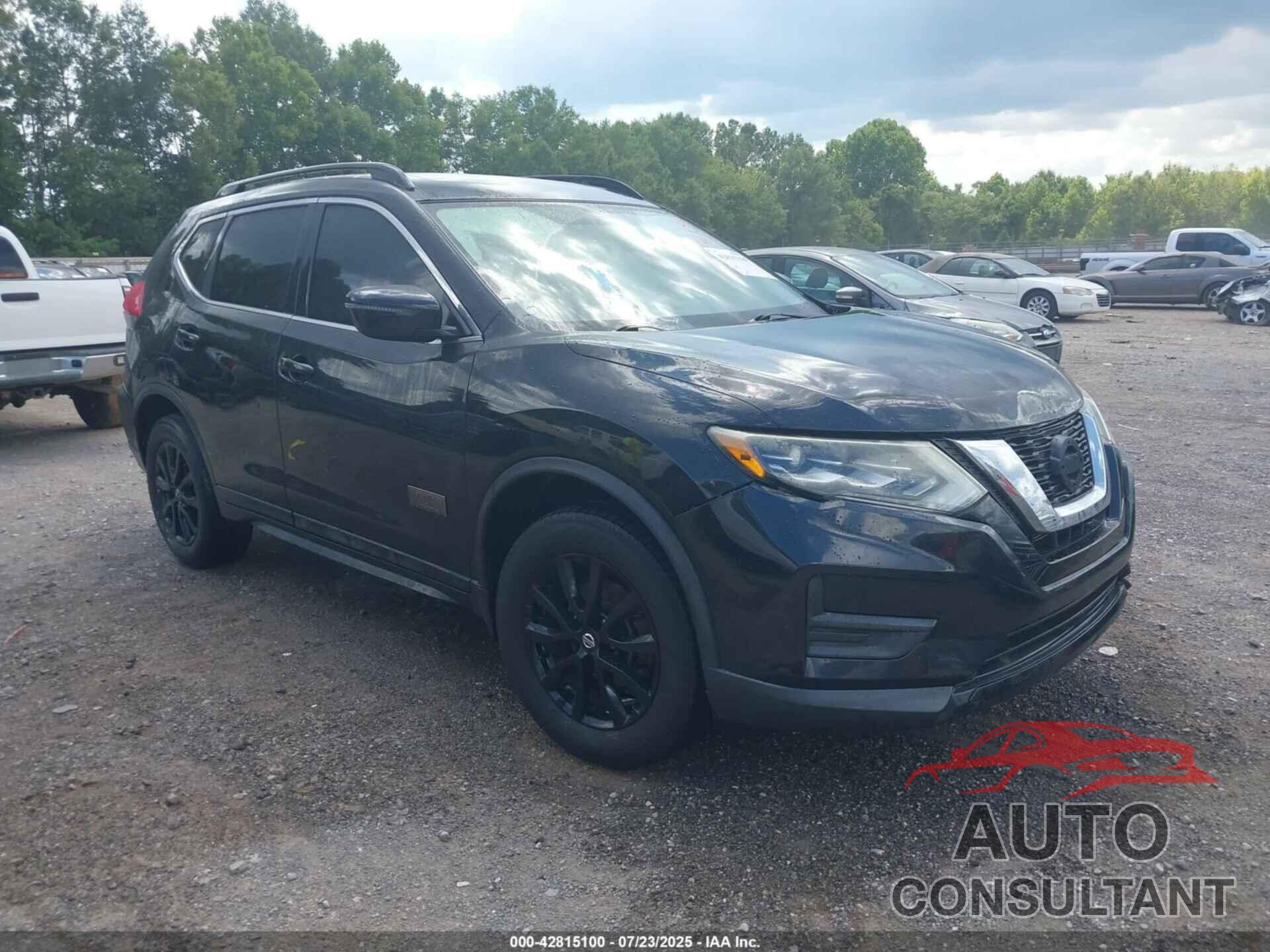 NISSAN ROGUE 2017 - 5N1AT2MV5HC765577