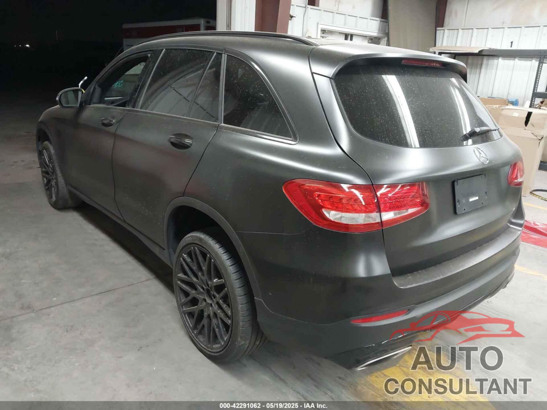 MERCEDES-BENZ GLC 300 2017 - WDC0G4JB2HF165490