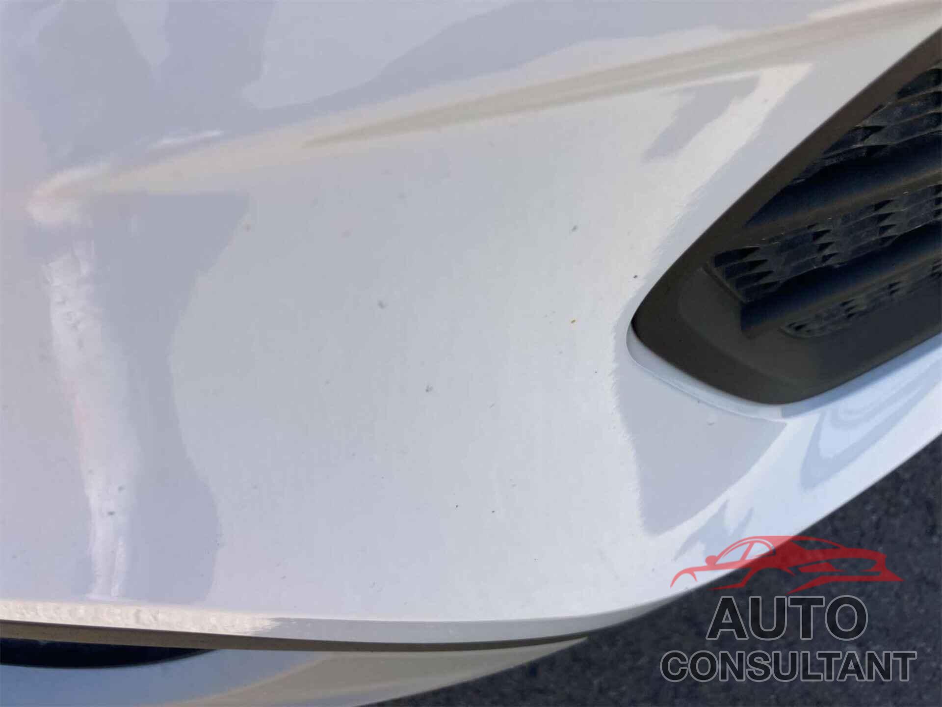 FORD ESCAPE 2018 - 1FMCU9HD0JUC07832