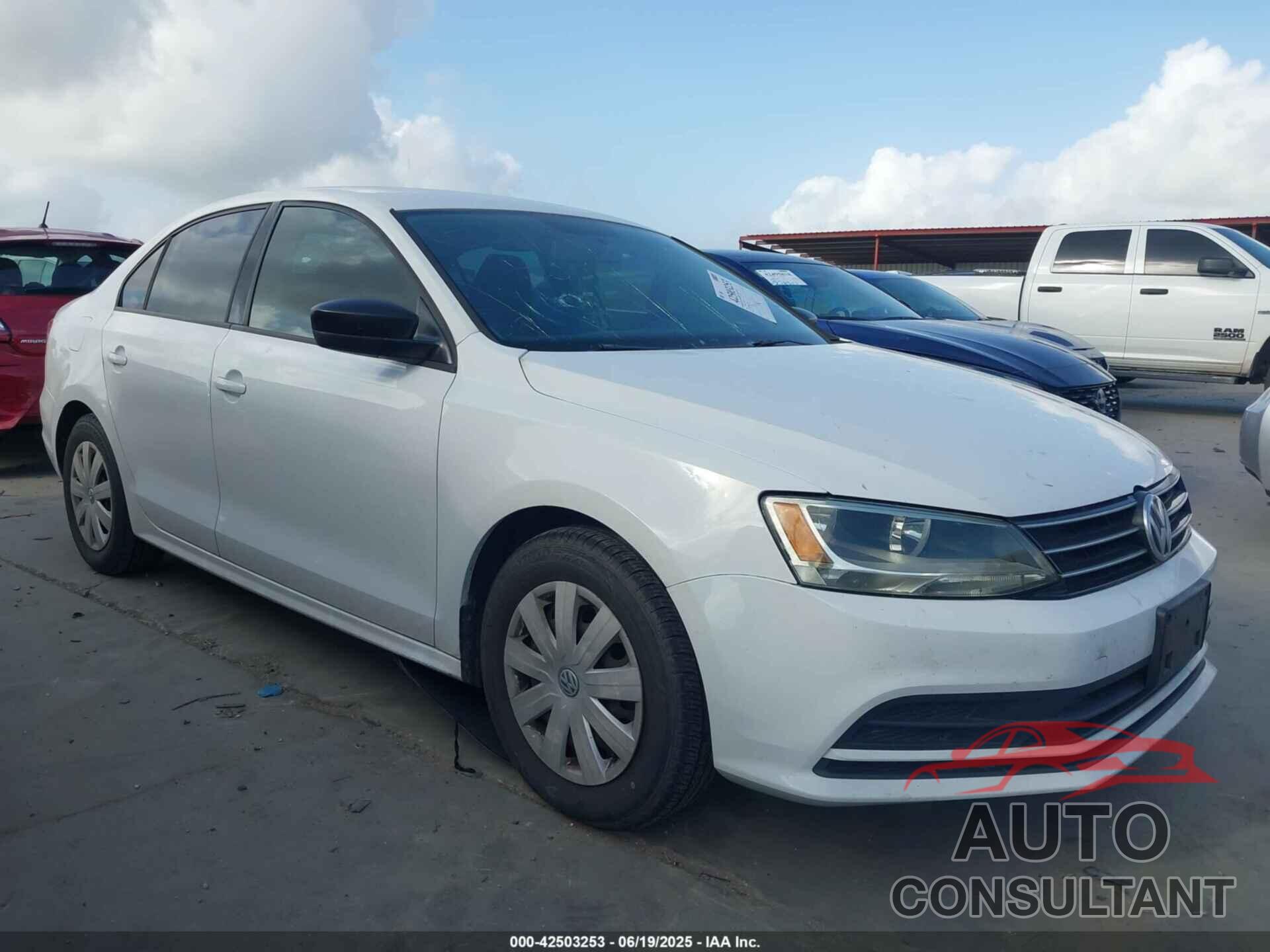 VOLKSWAGEN JETTA 2015 - 3VW2K7AJ6FM309610