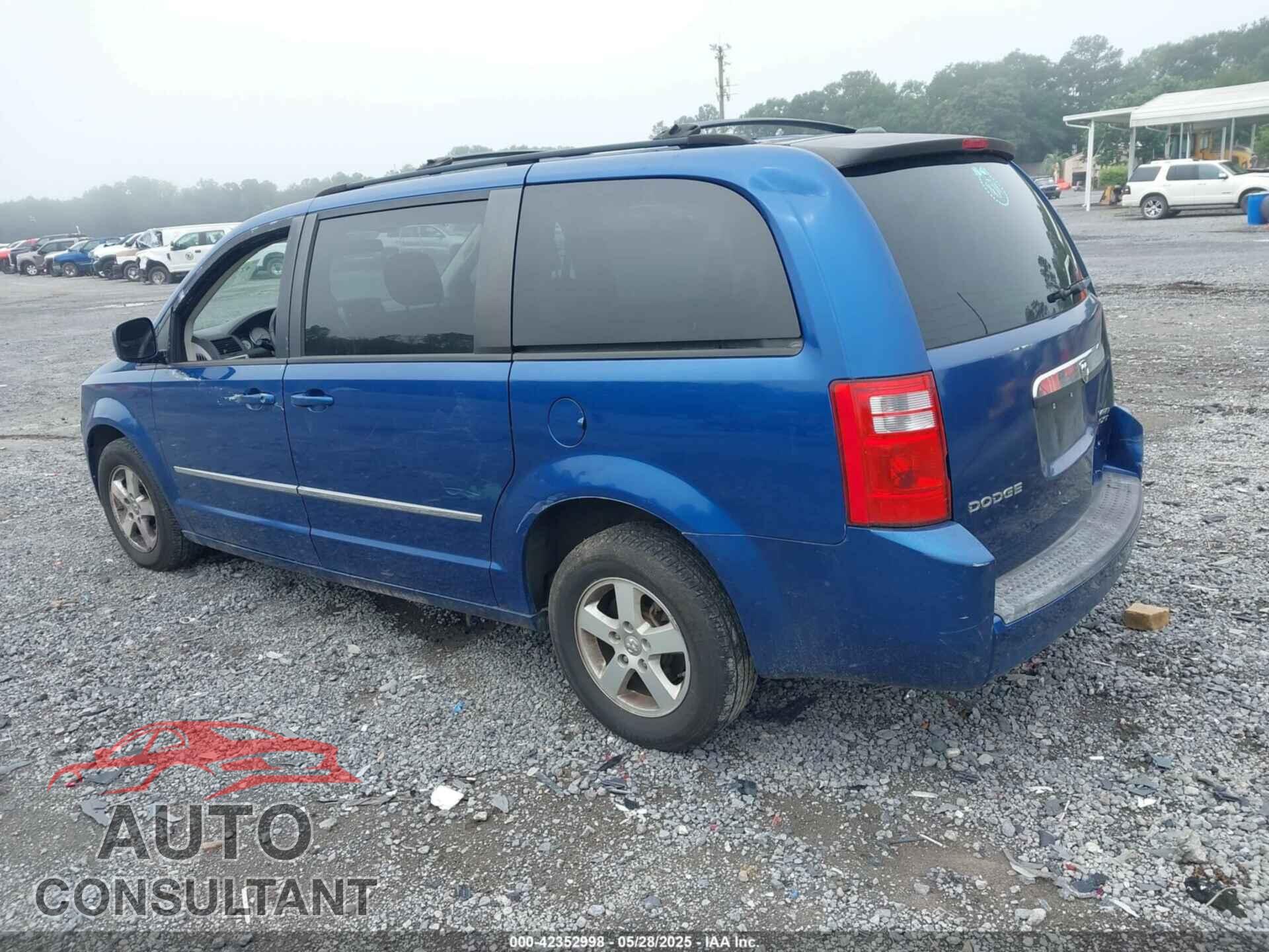DODGE GRAND CARAVAN 2010 - 2D4RN5D17AR251729