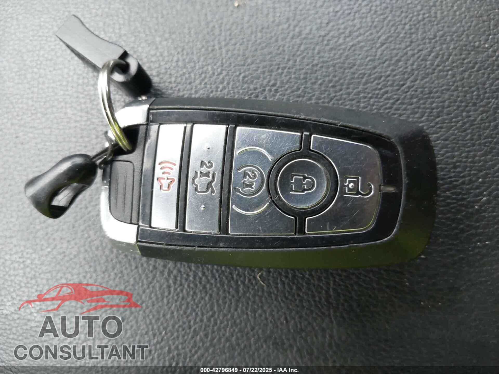 FORD EXPLORER 2018 - 1FM5K7DH0JGB38554