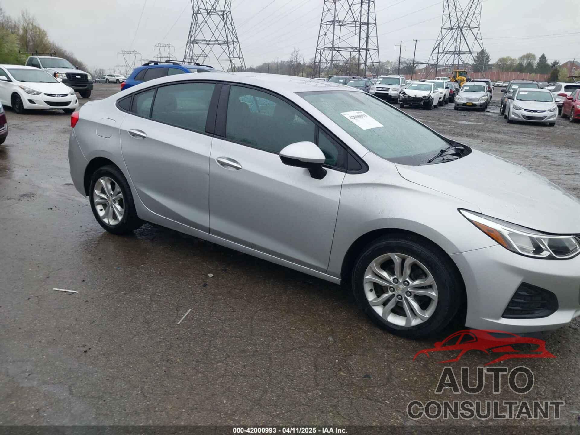 CHEVROLET CRUZE 2019 - 1G1BC5SMXK7135096