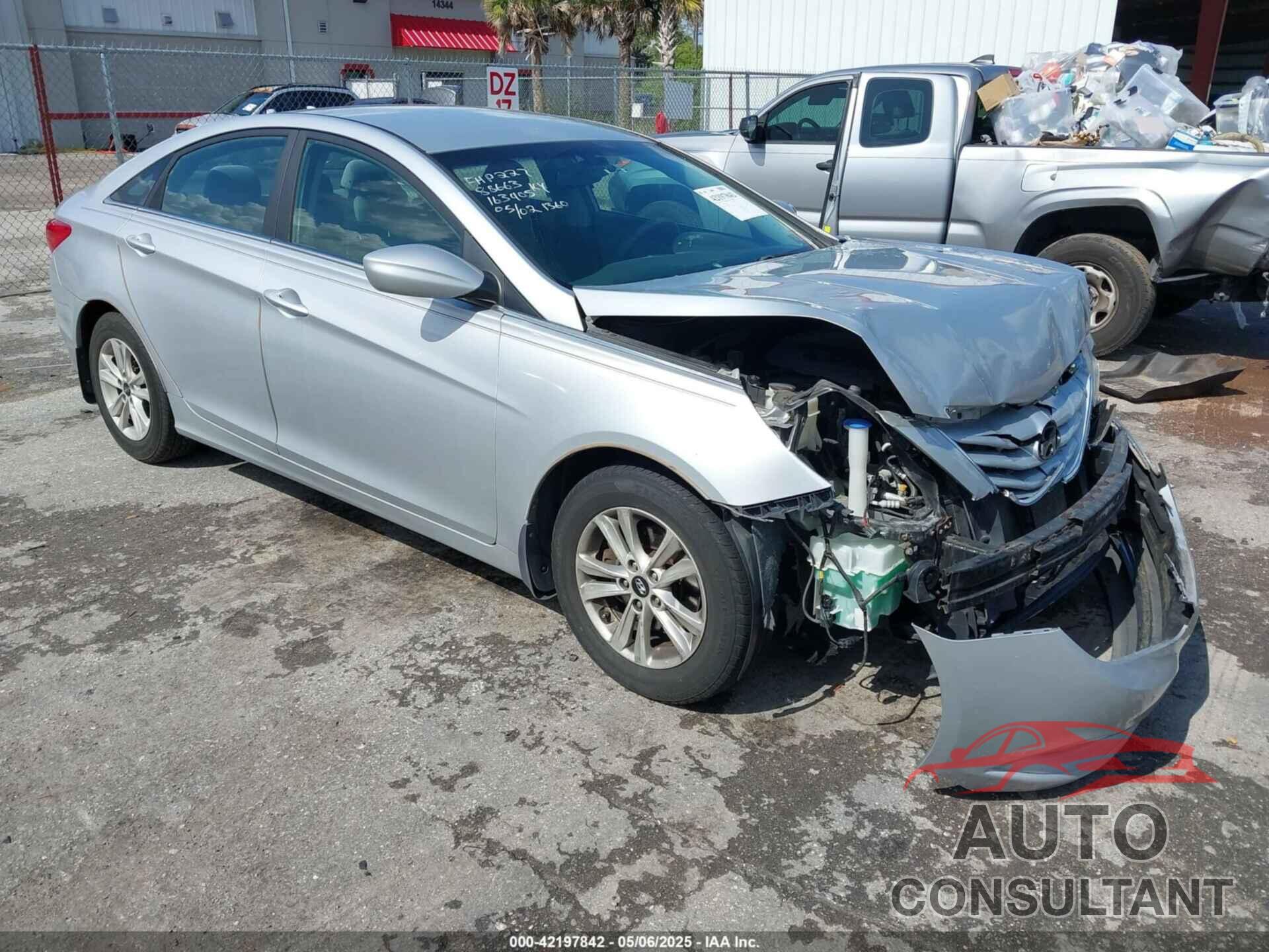 HYUNDAI SONATA 2013 - 5NPEB4ACXDH571360