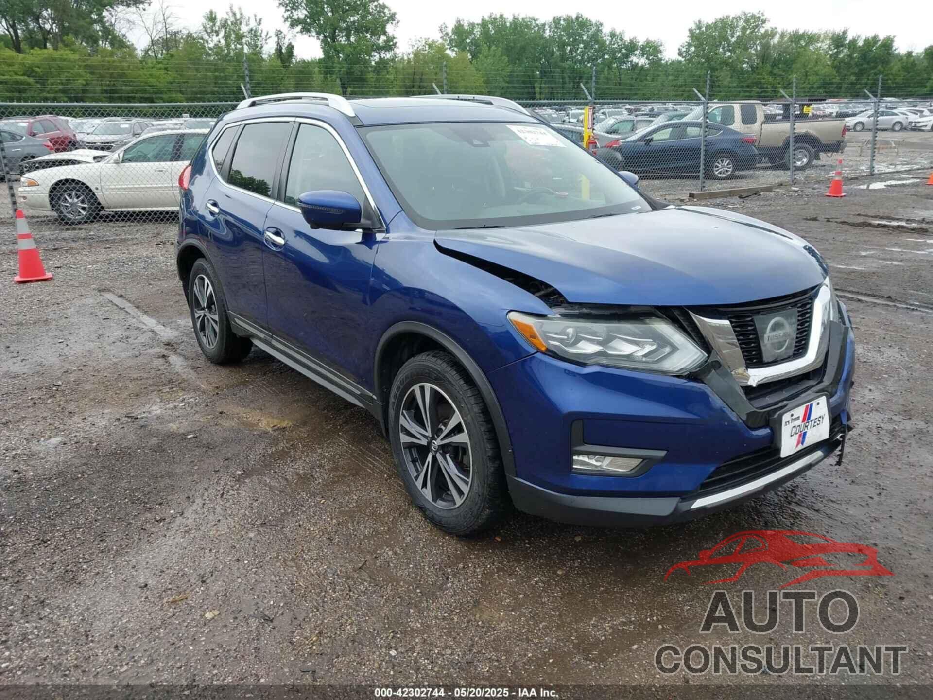 NISSAN ROGUE 2017 - JN8AT2MV0HW013566