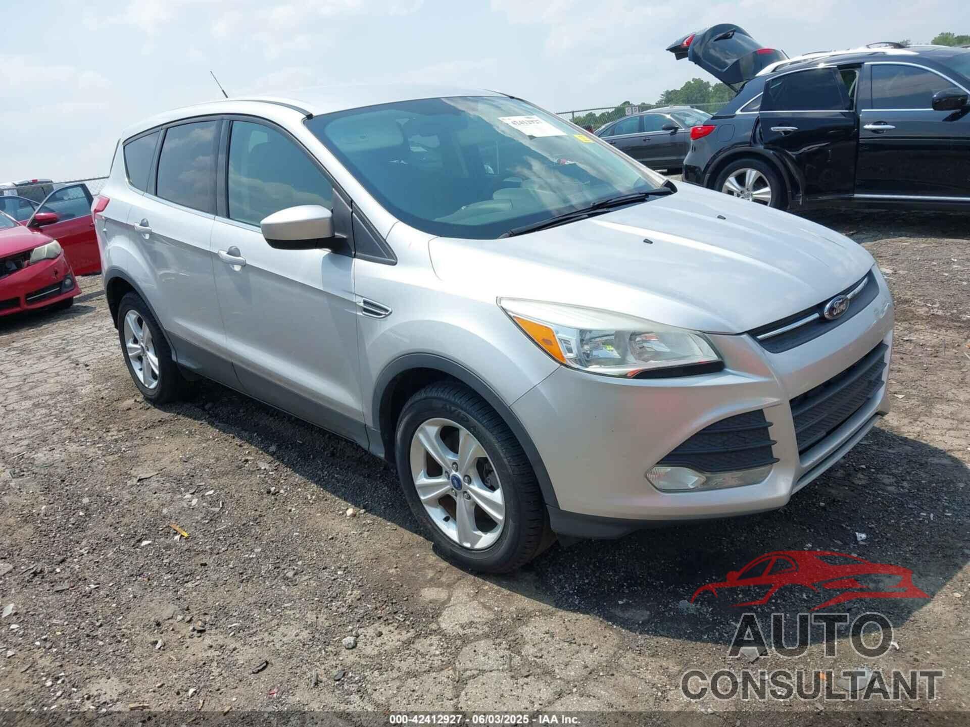 FORD ESCAPE 2013 - 1FMCU9GX9DUB09981