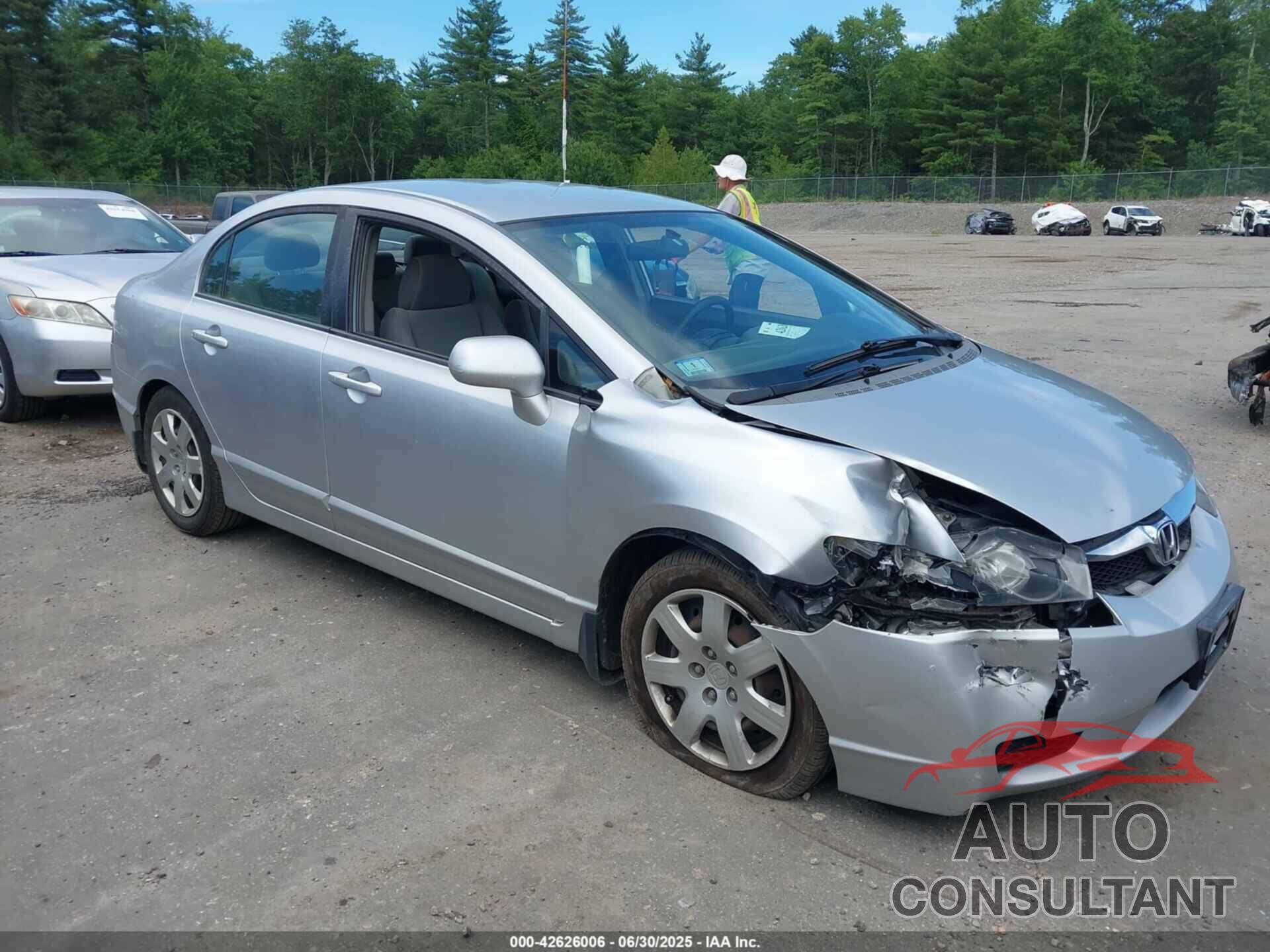 HONDA CIVIC 2009 - 19XFA16579E045120