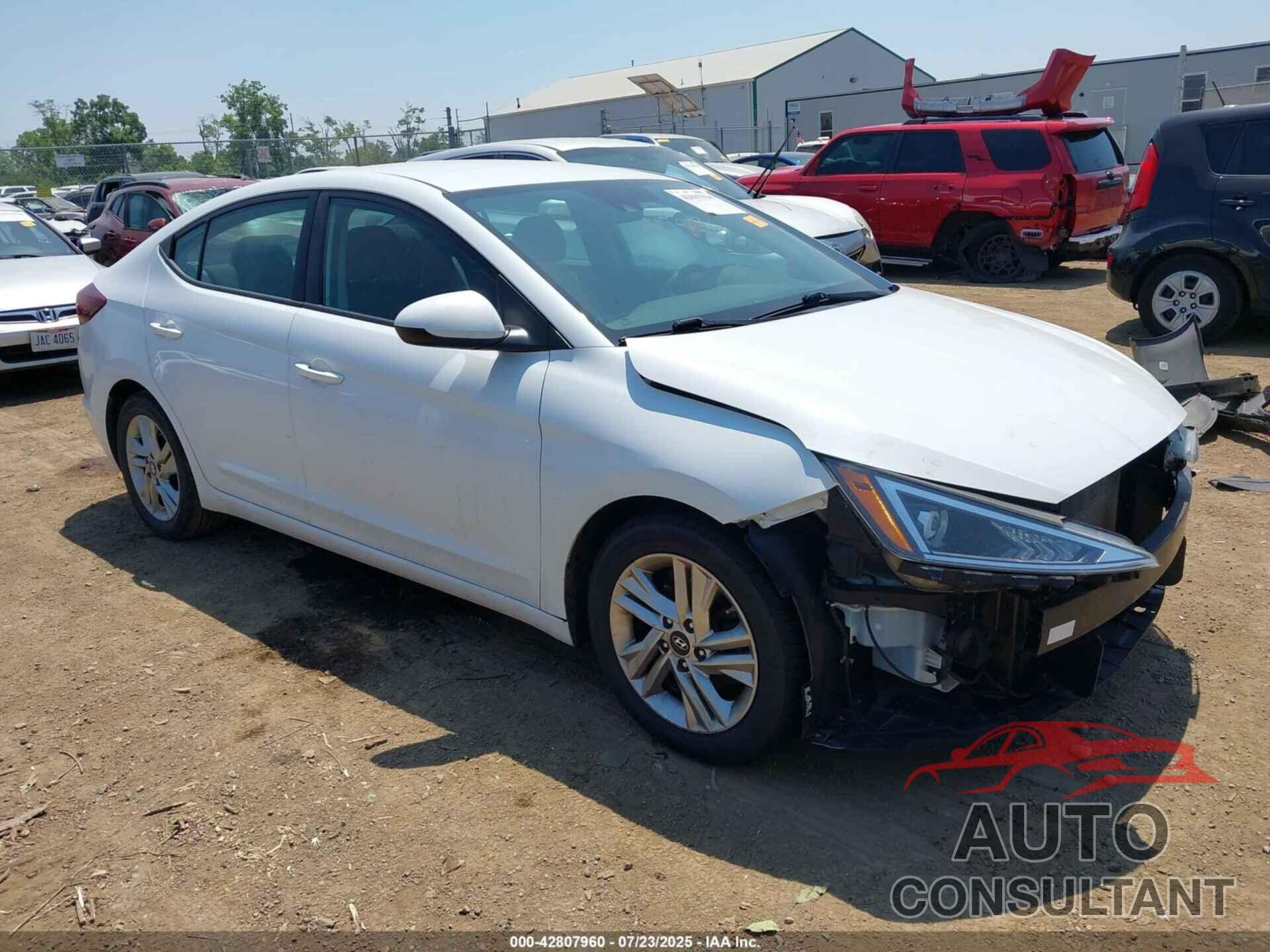 HYUNDAI ELANTRA 2020 - 5NPD84LF1LH569089
