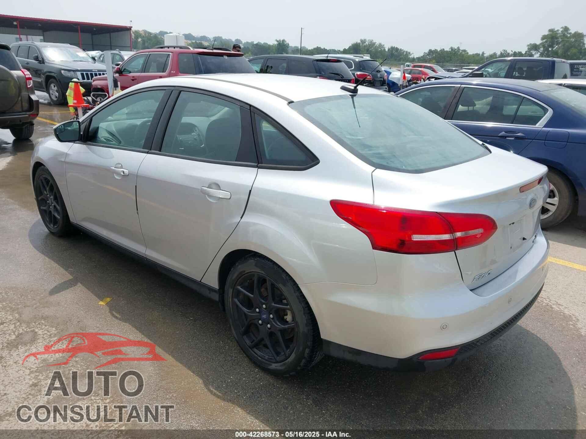 FORD FOCUS 2016 - 1FADP3F24GL295366