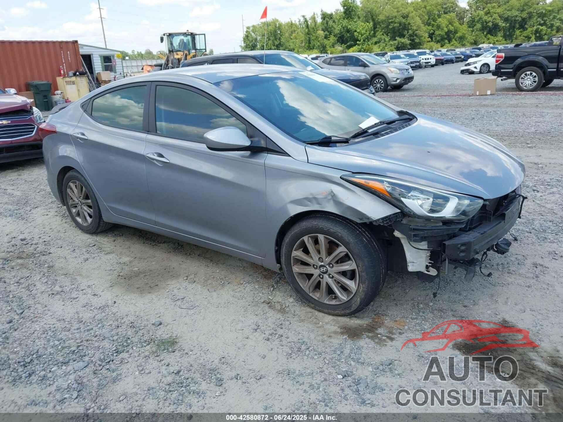 HYUNDAI ELANTRA 2015 - KMHDH4AE0FU383463