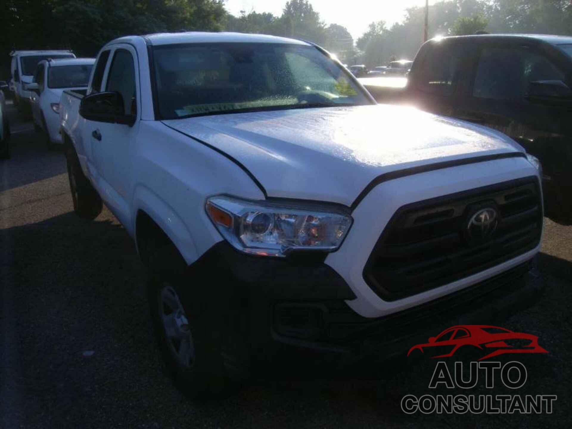 TOYOTA TACOMA 2019 - 5TFRX5GN6KX156104