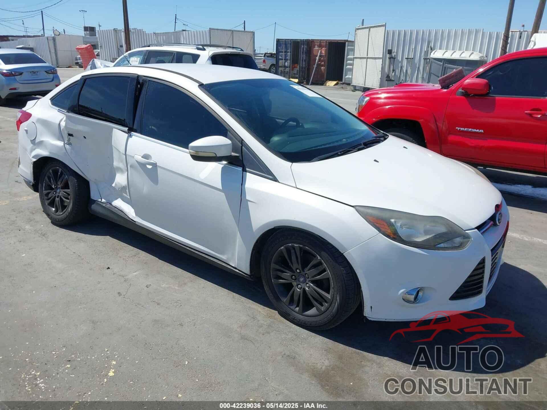 FORD FOCUS 2012 - 1FAHP3H20CL348850