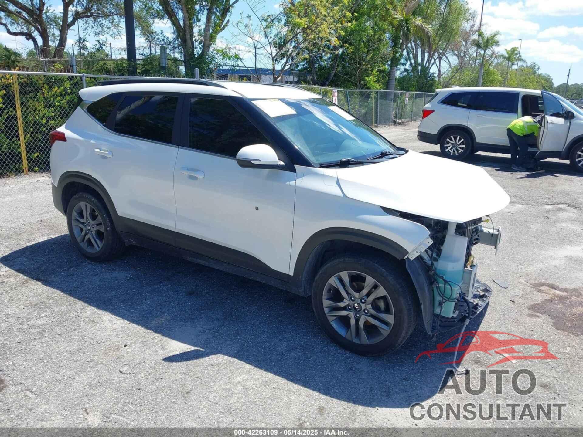 KIA SELTOS 2021 - KNDEU2AA0M7096979