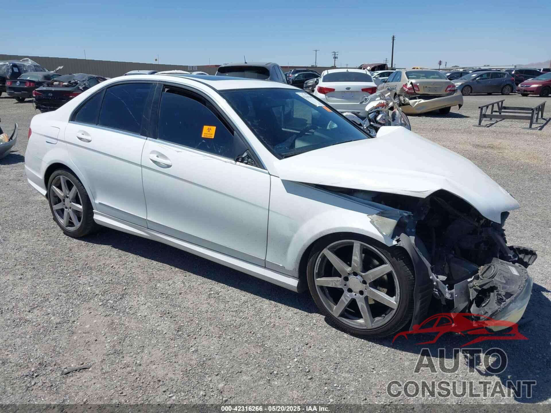 MERCEDES-BENZ C 250 2013 - WDDGF4HB2DR260305