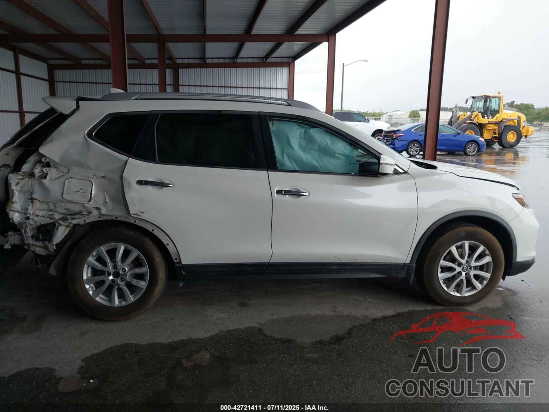 NISSAN ROGUE 2020 - KNMAT2MV1LP530437