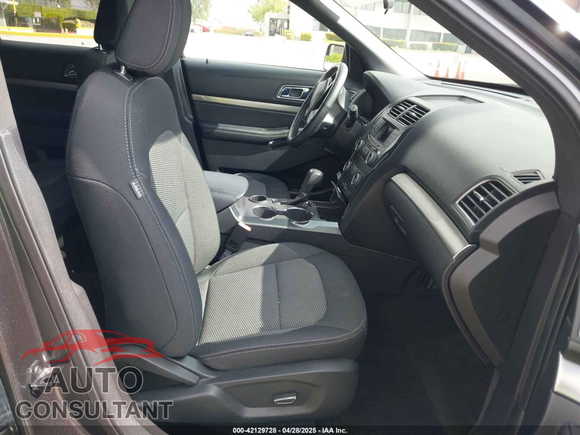 FORD EXPLORER 2018 - 1FM5K7D82JGB56585