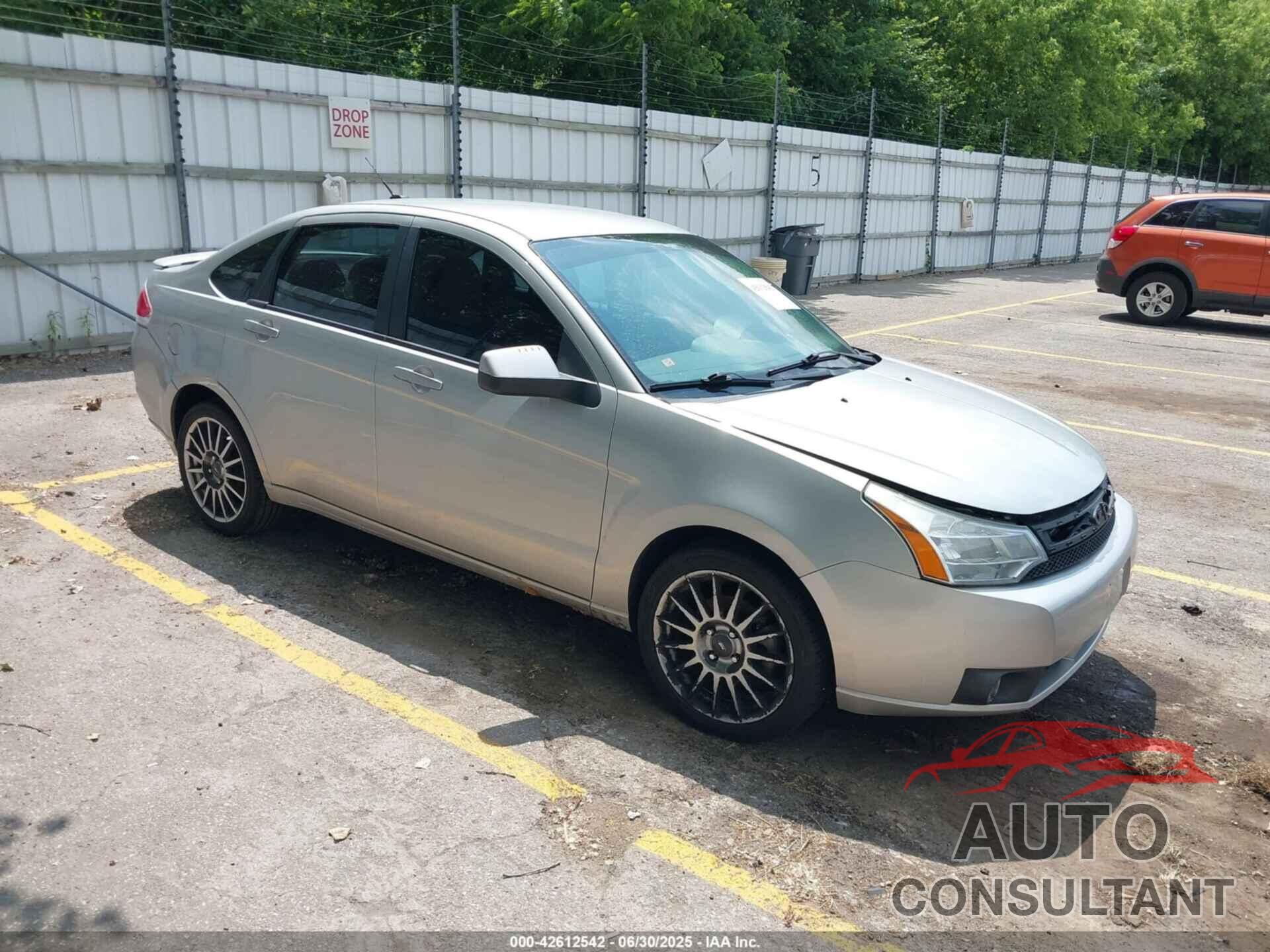 FORD FOCUS 2009 - 1FAHP36N19W190359