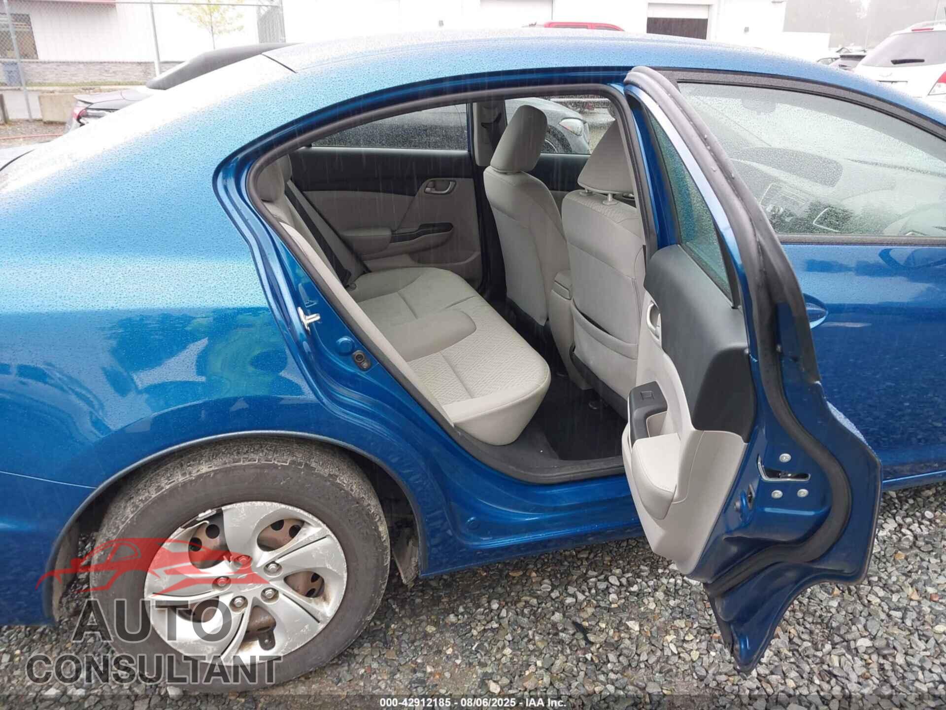 HONDA CIVIC 2015 - 2HGFB2F56FH525914