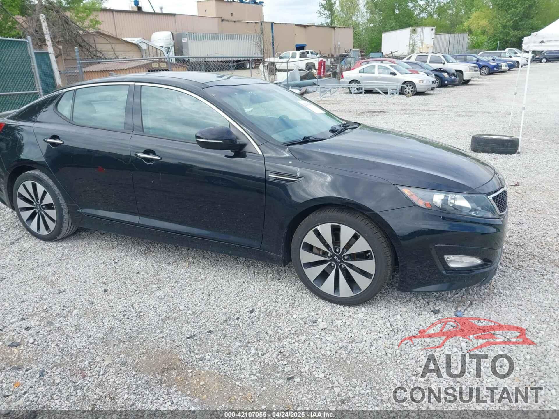KIA OPTIMA 2011 - KNAGR4A66B5148042