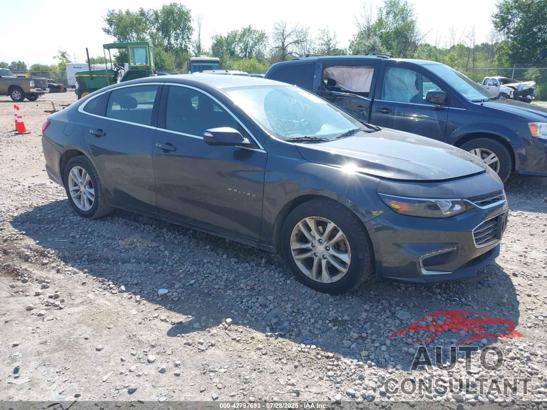 CHEVROLET MALIBU 2018 - 1G1ZD5ST8JF227444