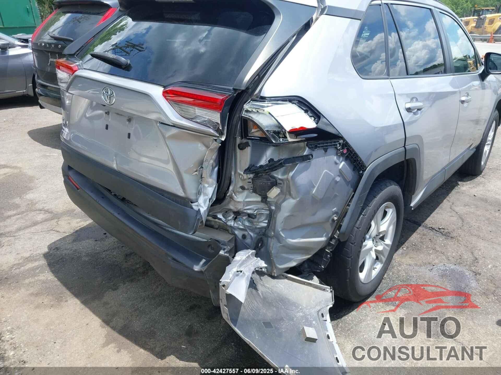 TOYOTA RAV4 2019 - JTMW1RFV1KD505216