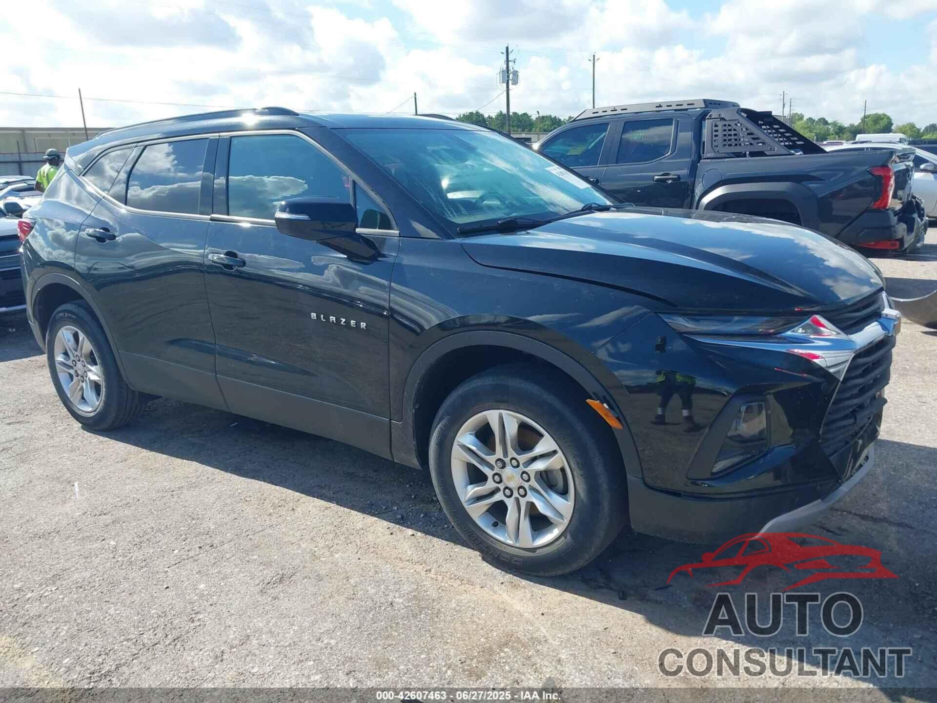 CHEVROLET BLAZER 2020 - 3GNKBCR48LS615359