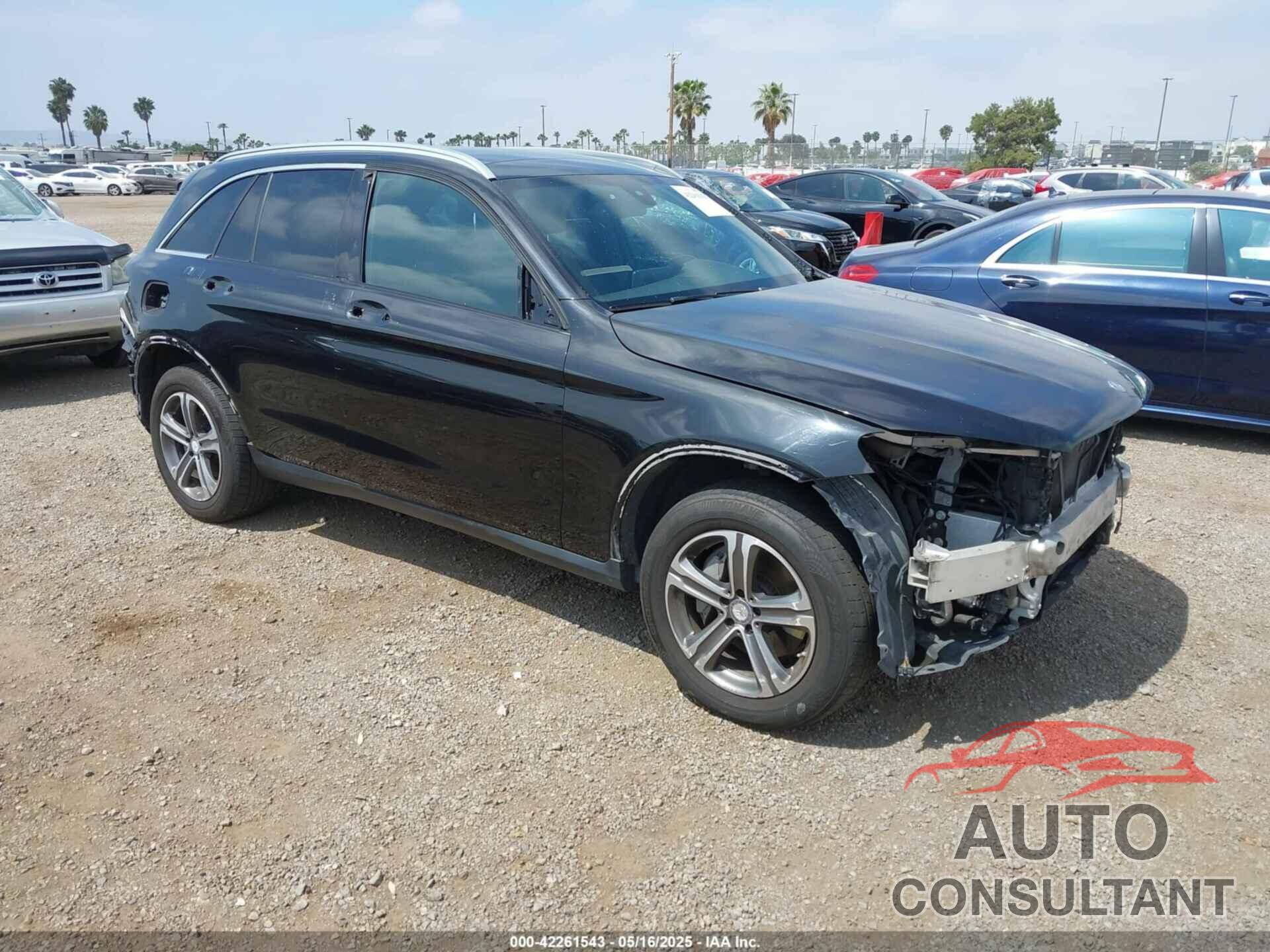 MERCEDES-BENZ GLC 300 2016 - WDC0G4KB6GF087180