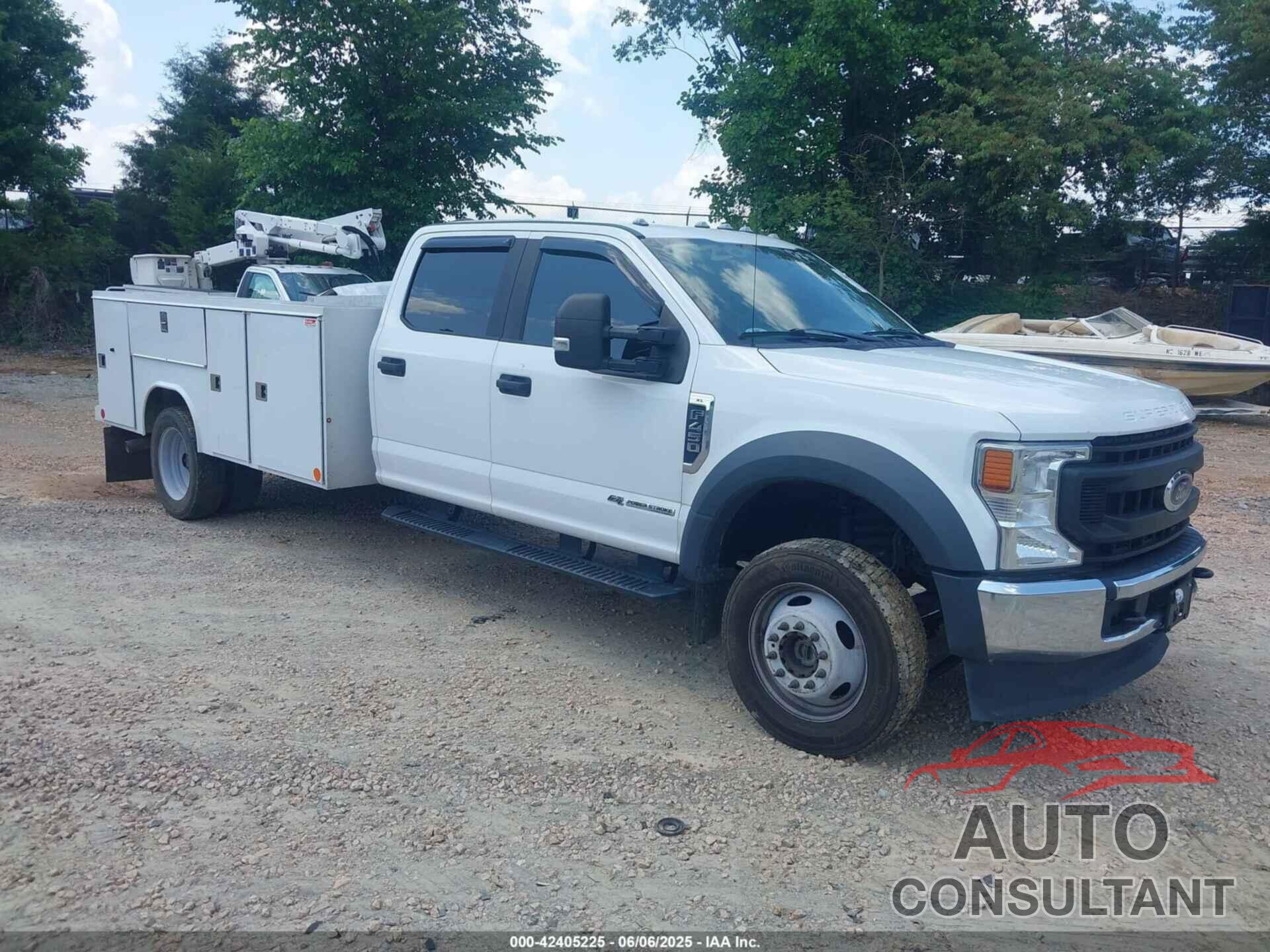 FORD F-450 CHASSIS 2021 - 1FD0W4HT8MEC13884
