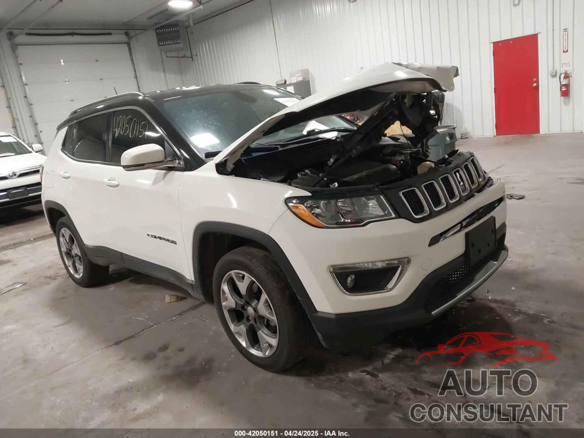 JEEP COMPASS 2018 - 3C4NJDCB1JT180200