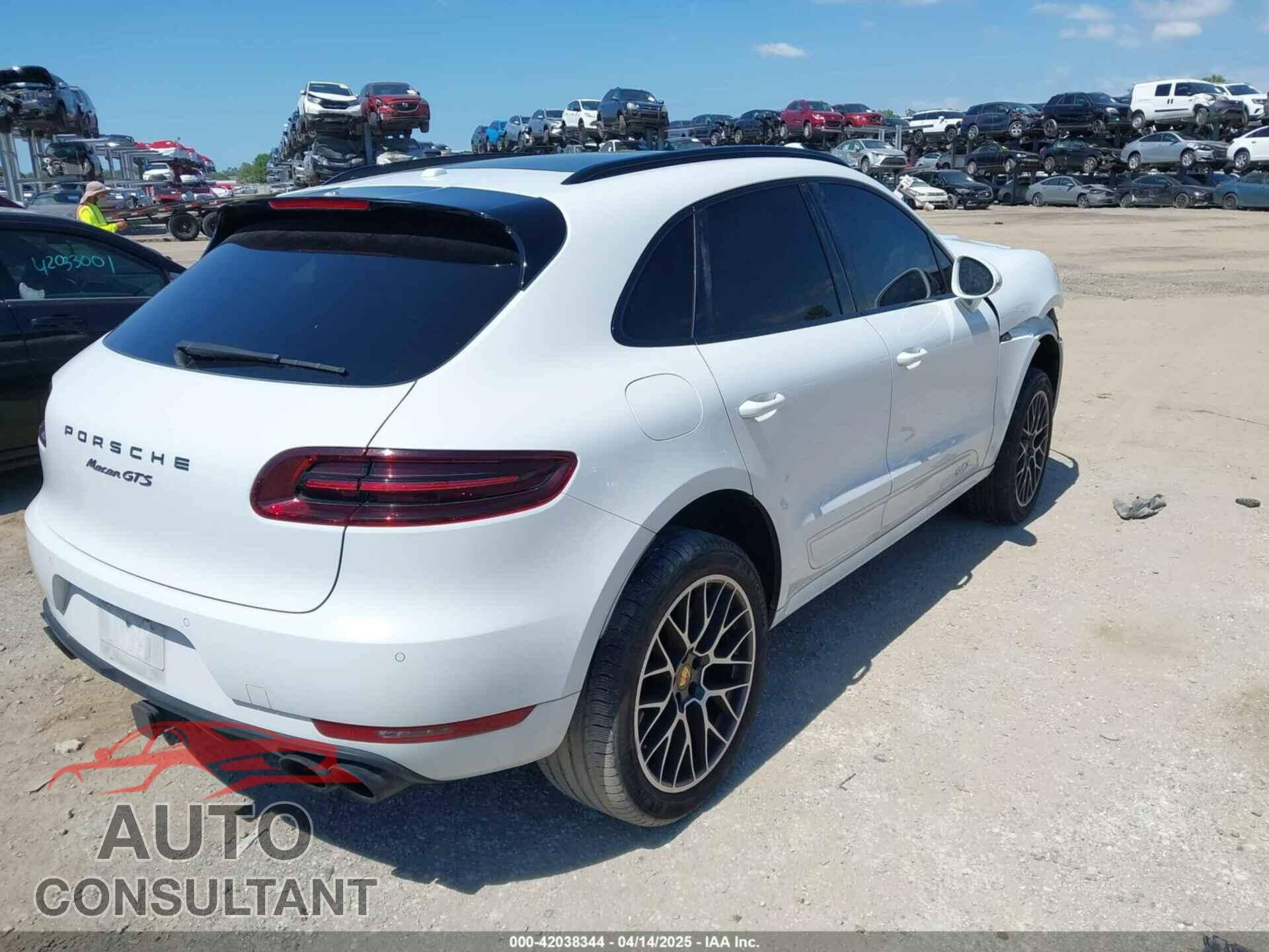 PORSCHE MACAN 2017 - WP1AG2A51HLB54747