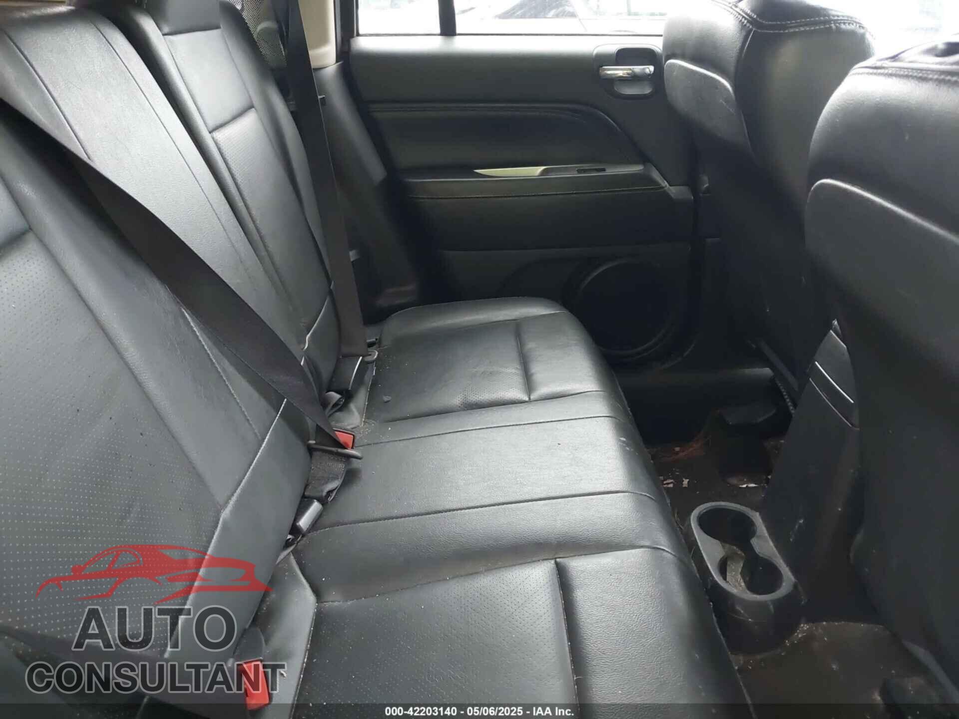 JEEP COMPASS 2015 - 1C4NJDCB2FD248498